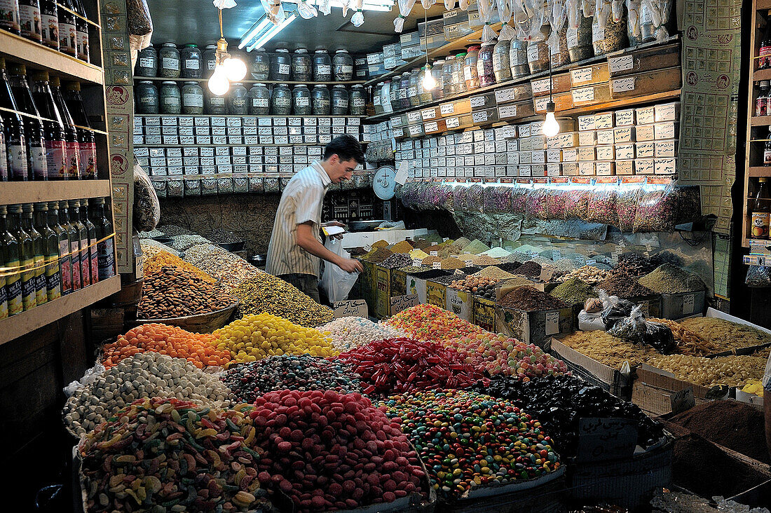 Syria, Damascus, October 2010. Souk in the hold district of the town