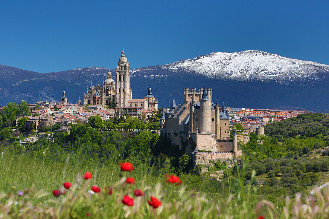 Spain, Castilla Leon Community, Segovia City Skyline, Alcazar Castle, Cathedral and Guadarrama Mountain Range, (W.H.)