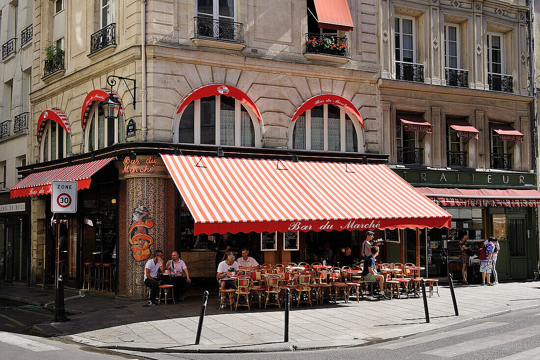 'France, Paris, 7ème arrondissement, Quartier ''Saint-Germain-des-Près'', Bar & Restaurant'