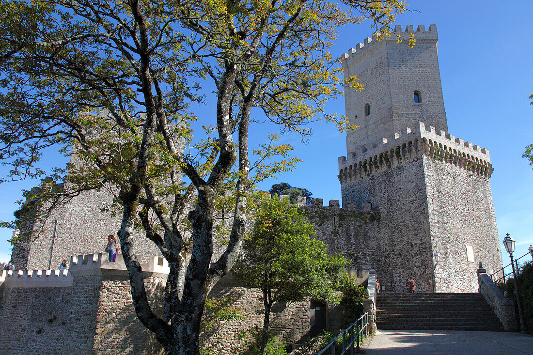 Italy, Sicily, Trapani province, medieval village of Erice, medieval towers