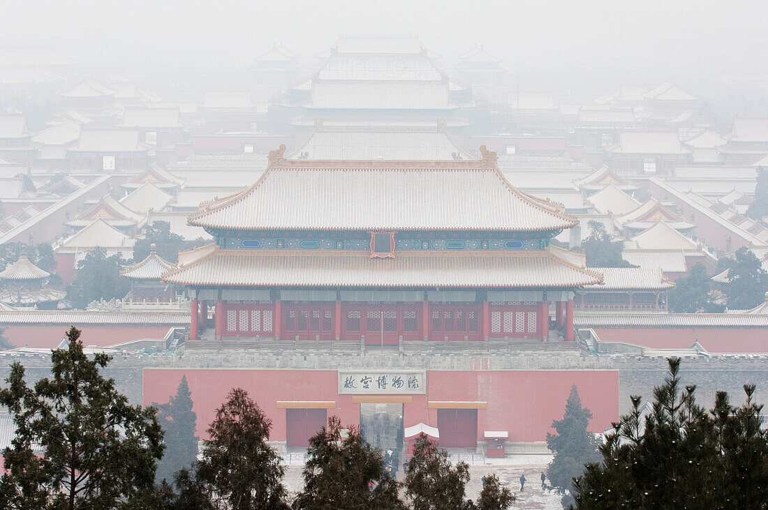 snow covered Forbidden City Palace Museum Unesco World Heritage Site Beijing China