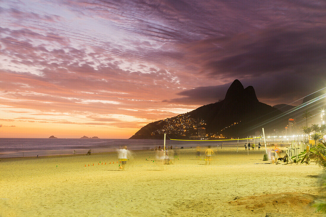 Sunset, Ipanema Beach, Rio de Janeiro, Brazil, South America