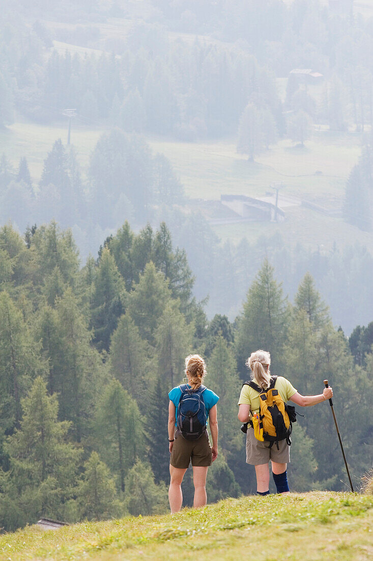 Female Hikers, Siusi Allo Sciliar, Alto Adige, Italy