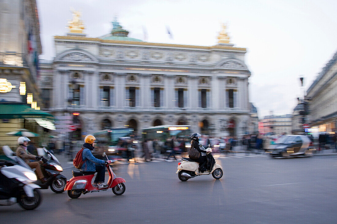 France, Paris, 75, 9th ARRT, Place de l'Opera, scooterists.