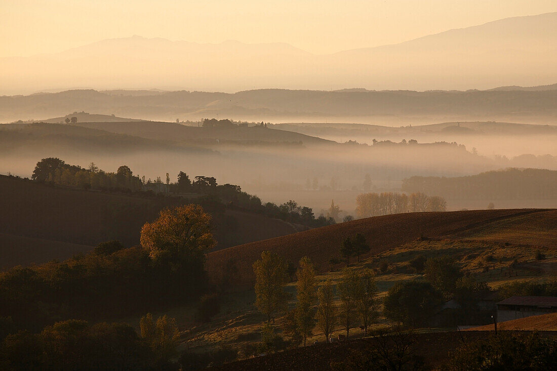 France, Midi Pyrenees, Ariege, From the Ariege Piedmont, mist, hills