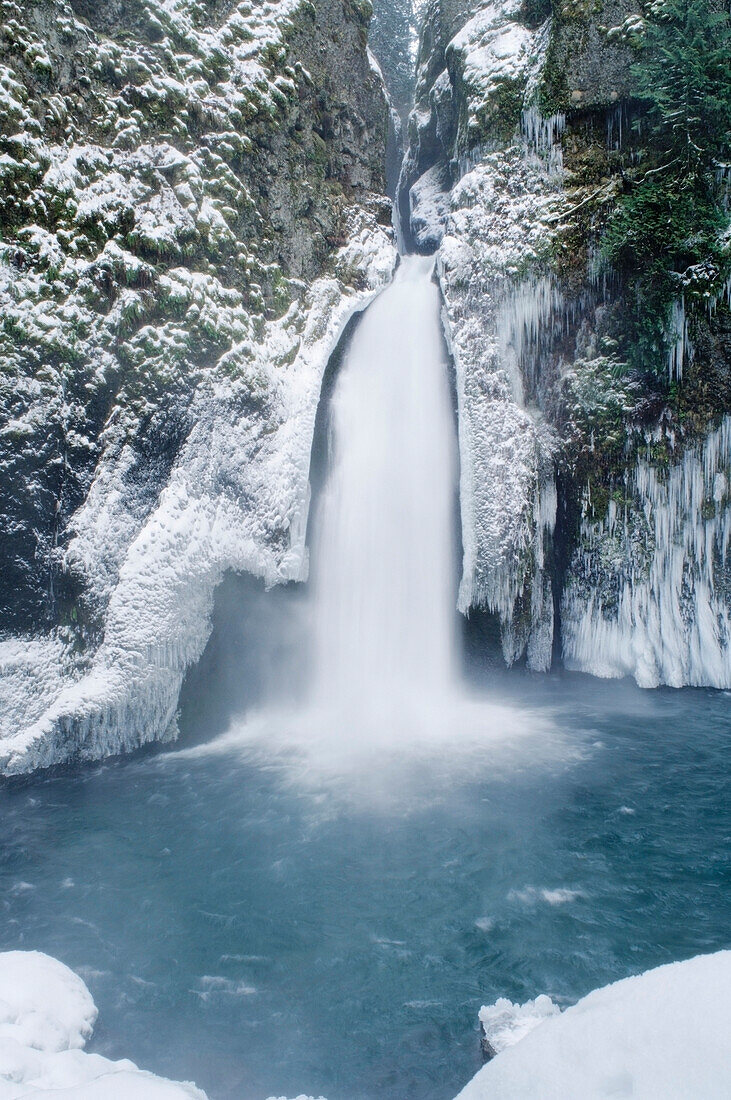 Wahclella Falls, Columbia River Gorge, Oregon, Usa