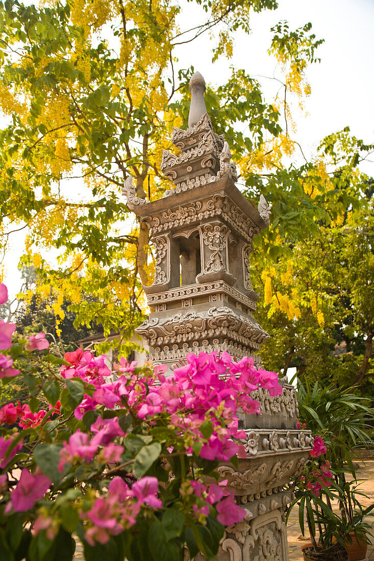 Wat Chedi Luang Waraviharn Temple, Chiang Mai, Thailand, Southeast Asia
