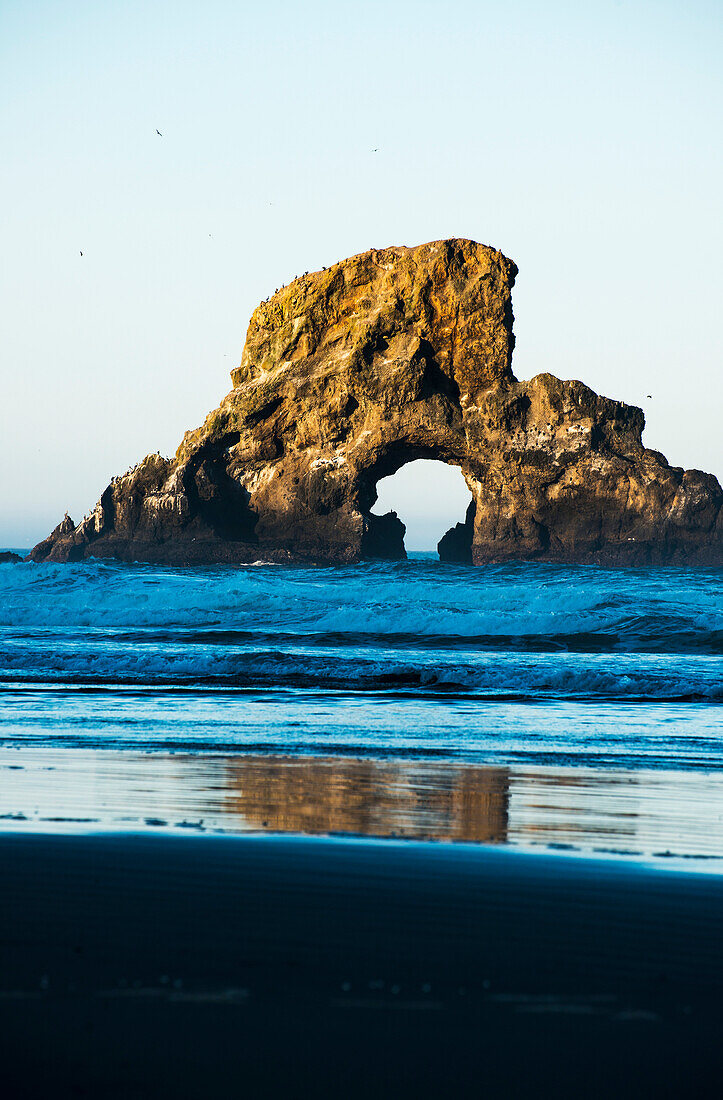 'A large natural arch found at Ecola State Park; Cannon Beach, Oregon, United States of America'