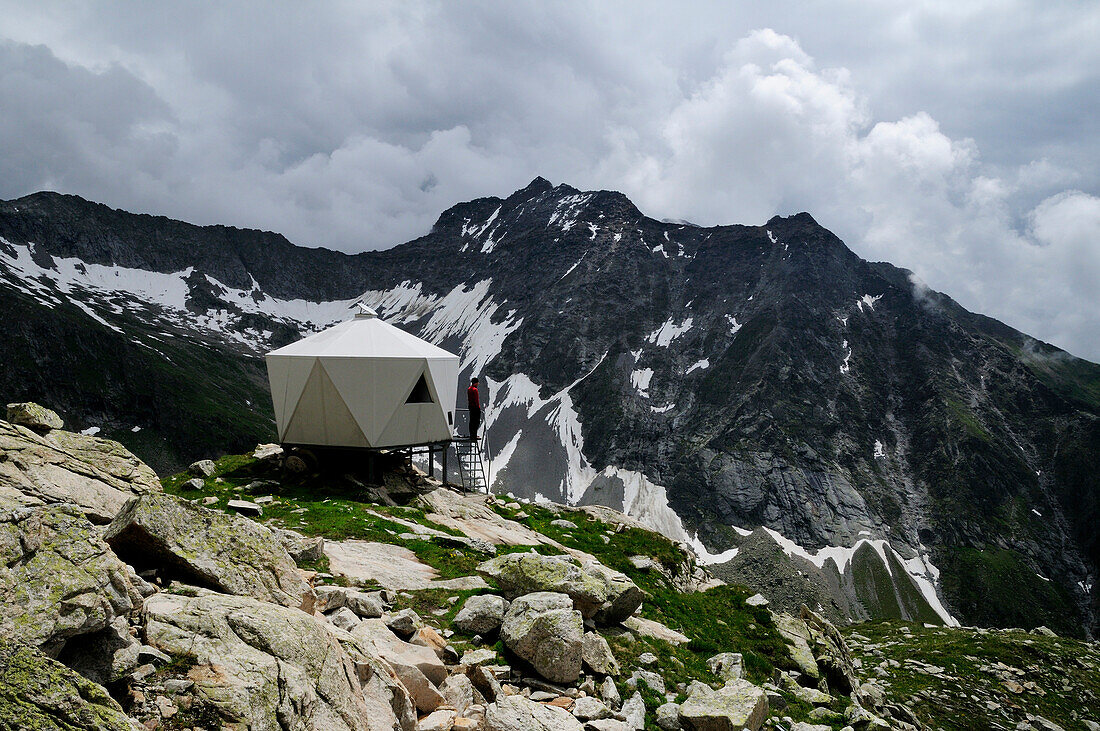 Stockhornbiwak, Baltschiedertal, UNESCO Welterbe, Berner Alpen, Schweiz