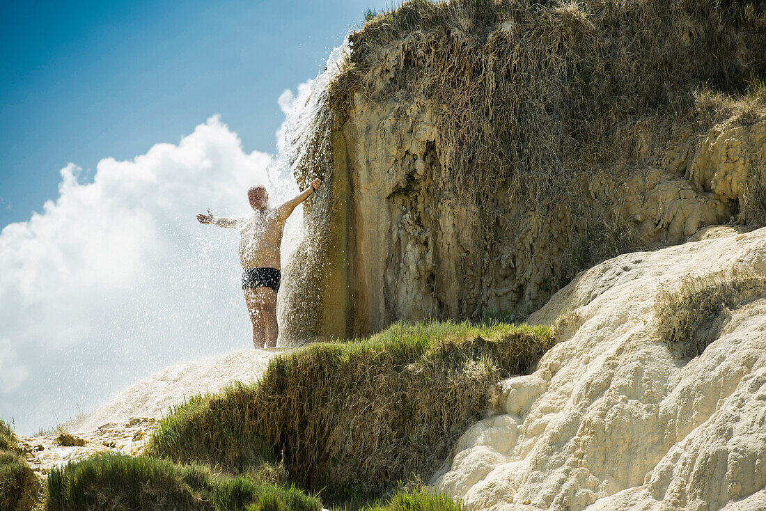 hot springs, Bagno Vignoni, near San Quirico d`Orcia, Val d`Orcia, province of Siena, Tuscany, Italy, UNESCO World Heritage