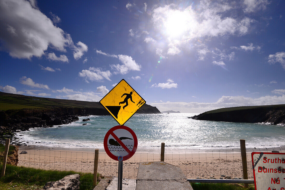 Beach with no swimming sign, Near Dunquin on the west coast of the Dingle peninsula, Kerry, Ireland