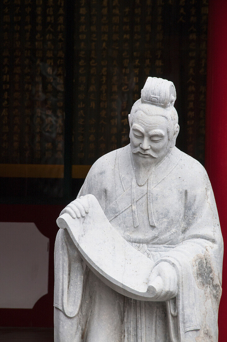 'Confucius at a shrine;Nagasaki japan'