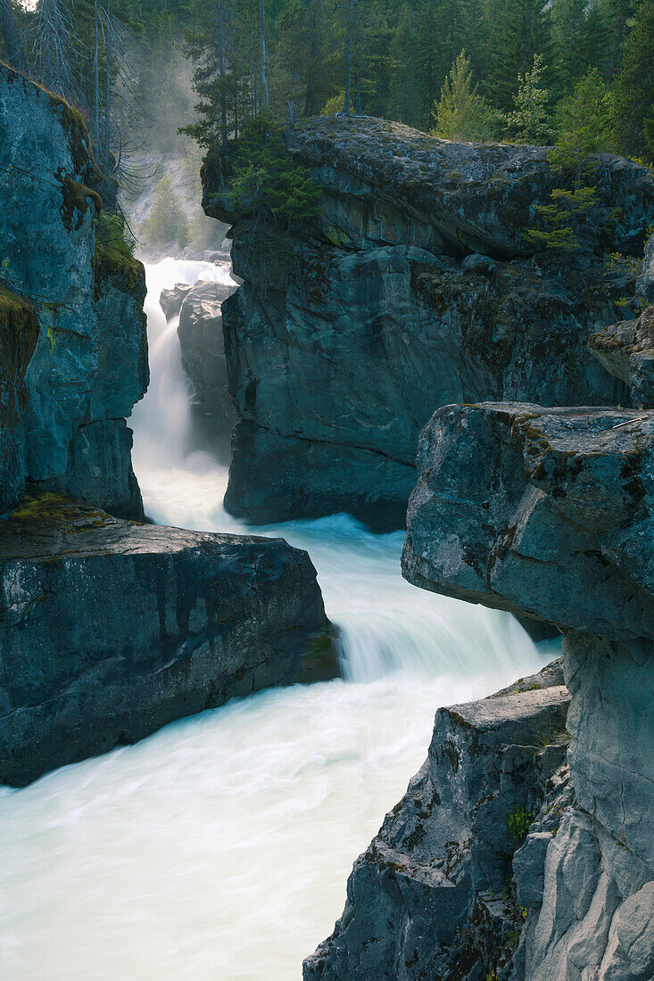 'Nairn falls snakes through rough stone cliffs at nairn falls provincial park;British columbia, canada'