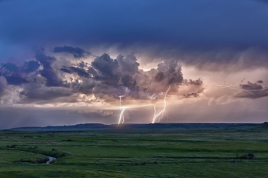 'Storm with lightning over the Frenchman River Valley, Grasslands National Park; Saskatchewan, Canada'