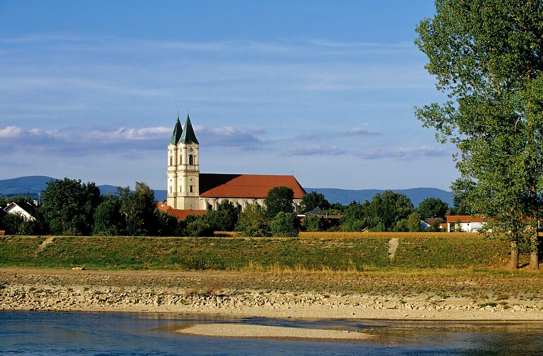 GERMANY BAVARIA DANUBE RIVER NEAR DEGGENDORF VIEW OF ABBEY TIEFENALTEICH