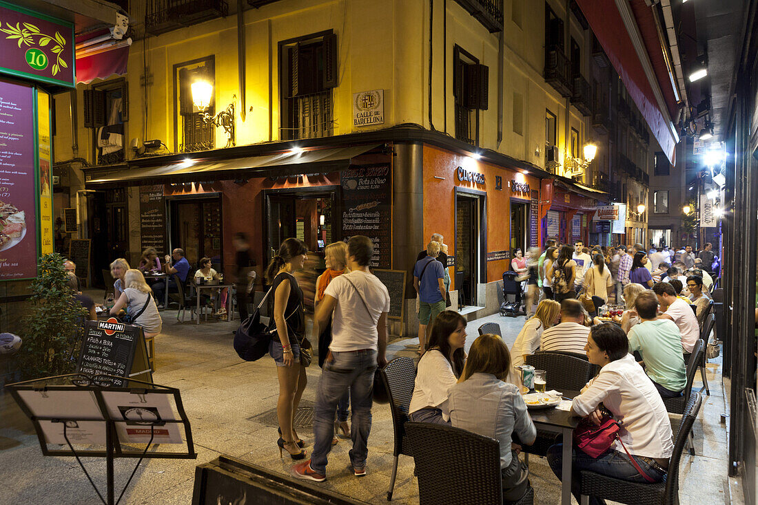 Nightlife in the Santa Ana district, Madrid, Spain