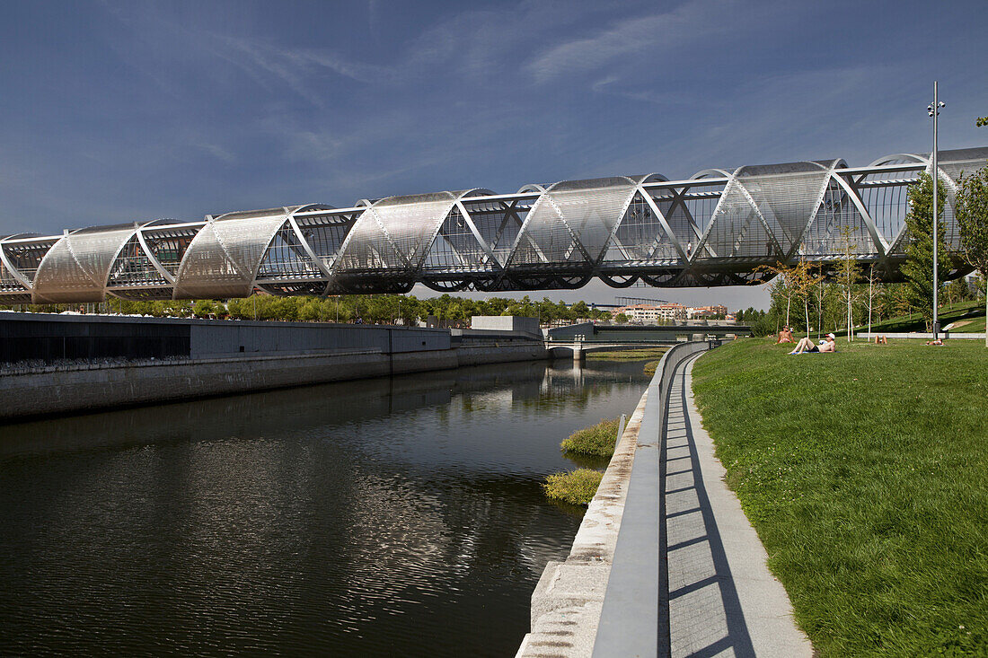 Dominique Perrault's Arganzuela Bridge on the Rio Manzanares, Madrid, Spain