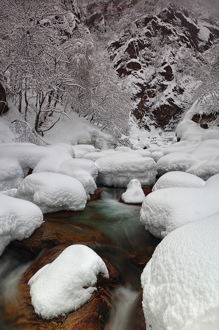 Corborant river is located in the central Stura di Demonte Valley, a easy to rich place even in winter.
