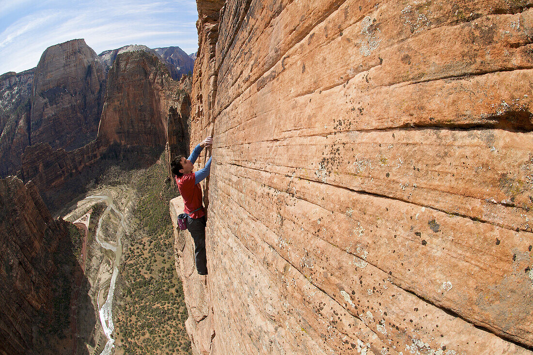 Alex Honnold free soloing Moonlight Buttress IV 5.13a in Zion National Park, UT. He is the first and only person to climb the route in this style.