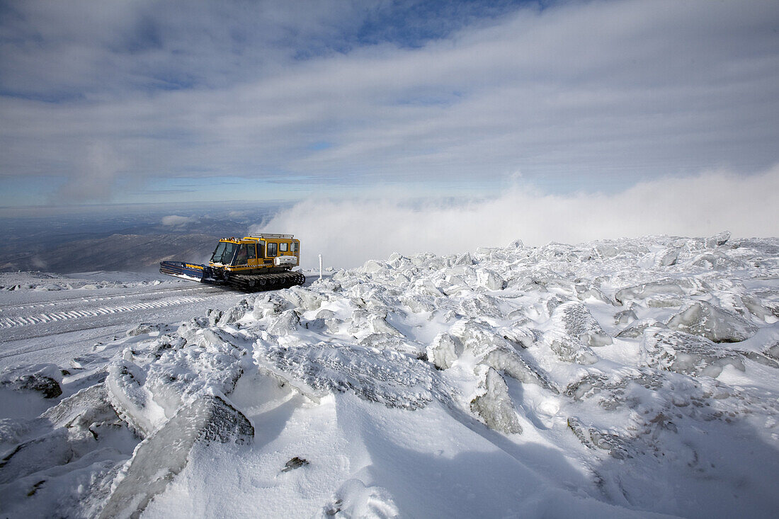 Access to the Mt. Washington Observatory and the summit of Mt. Washington in winter is done by snowcat. The Mount Washington Observatory is a private, non-profit scientific and educational institution organized under the laws of the state of New Hampshire