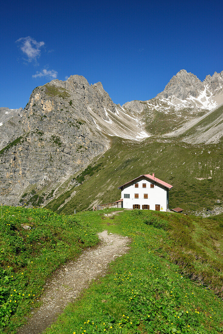 Hut Steinseehuette with Steinkarspitze, Lechtal Alps, Tyrol, Austria