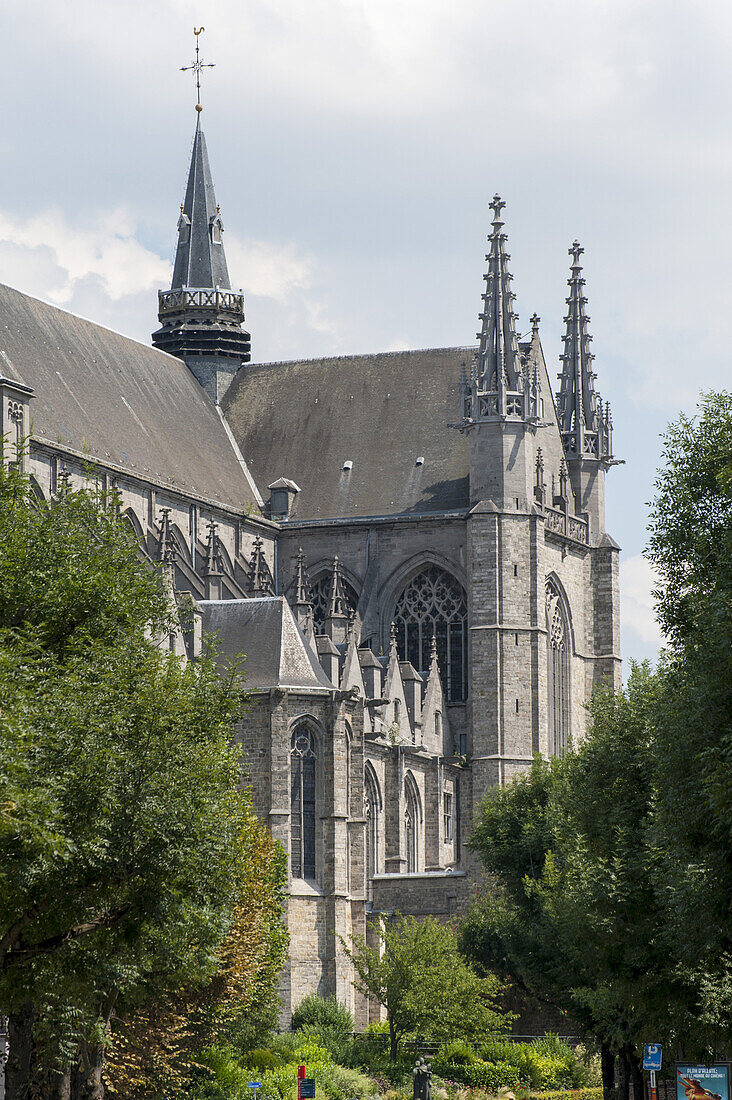 Stiftskirche St. Waltrudis, Sainte-Waudru, Mons, Hennegau, Wallonie, Belgien, Europa