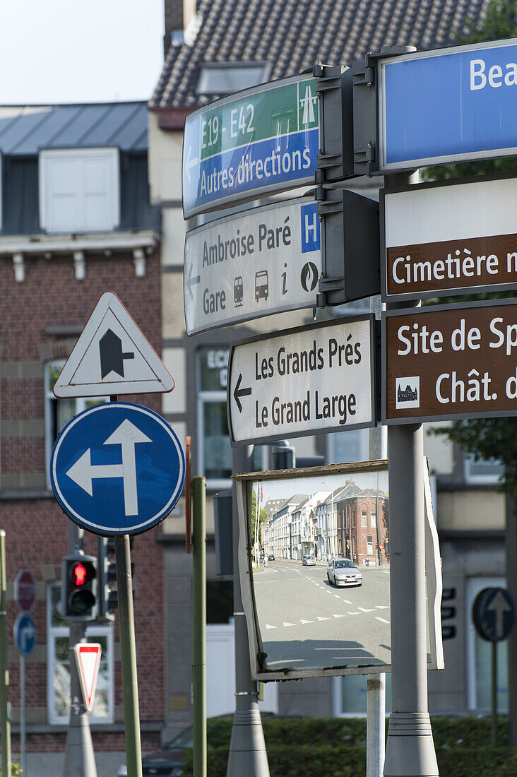 Traffic signs on Bld. Dolez, Mons, Hennegau, Wallonie, Belgium, Europe