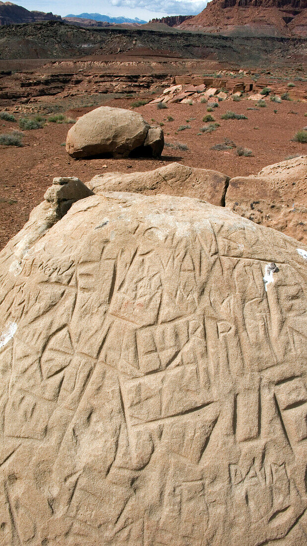 Red rock scenery near Hite at the northern end of Lake Powell in southern Utah