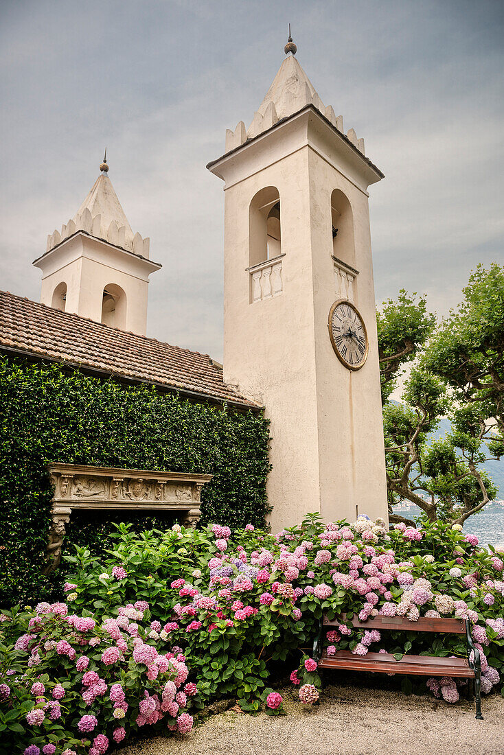 Small chapel and relaxation bench at Villa del Balbianello, Lenno, Lake Como, Lombardy, Italy, Europe