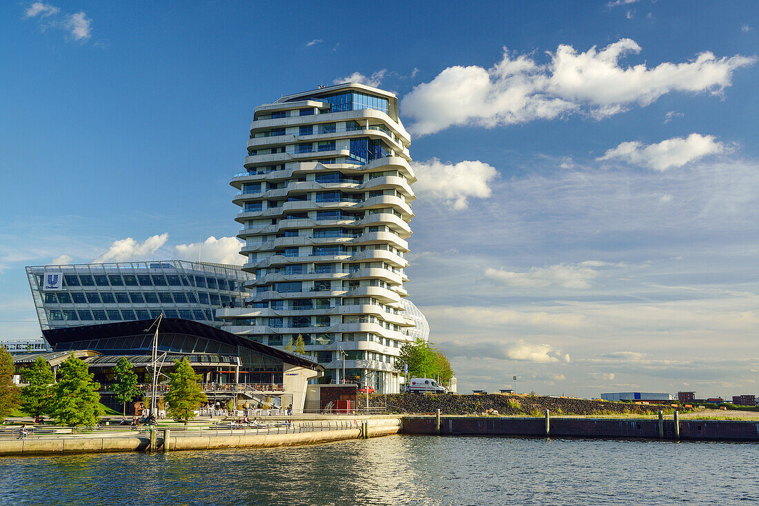 Marco Polo Tower mit Grasbrookhafen, Hafencity, Hamburg, Deutschland