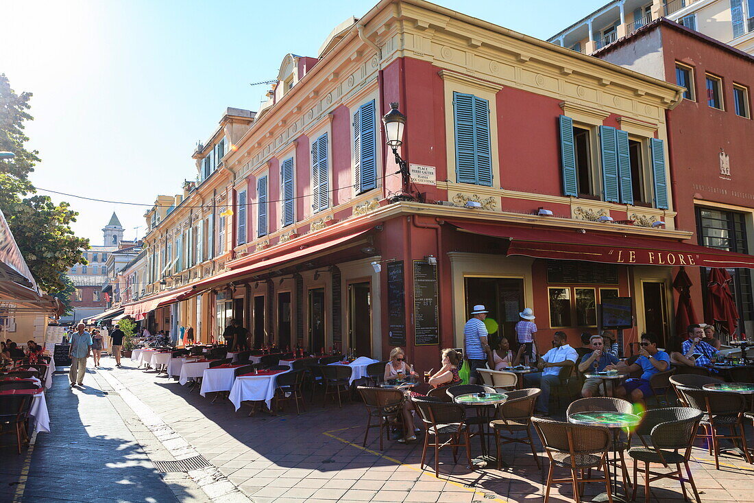 Restaurants in Cours Saleya, Old Town, Nice, Alpes Maritimes, Provence, Cote d'Azur, French Riviera, France, Europe