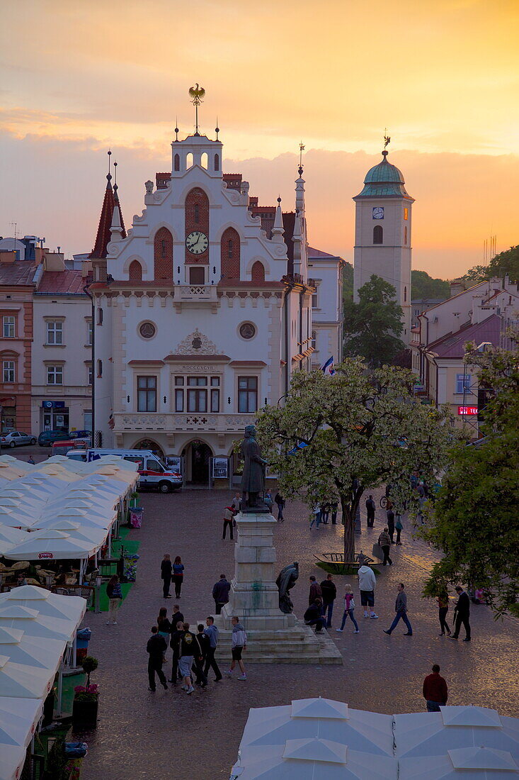 City Hall at sunset, Market Square, Old Town, Rzeszow, Poland, Europe