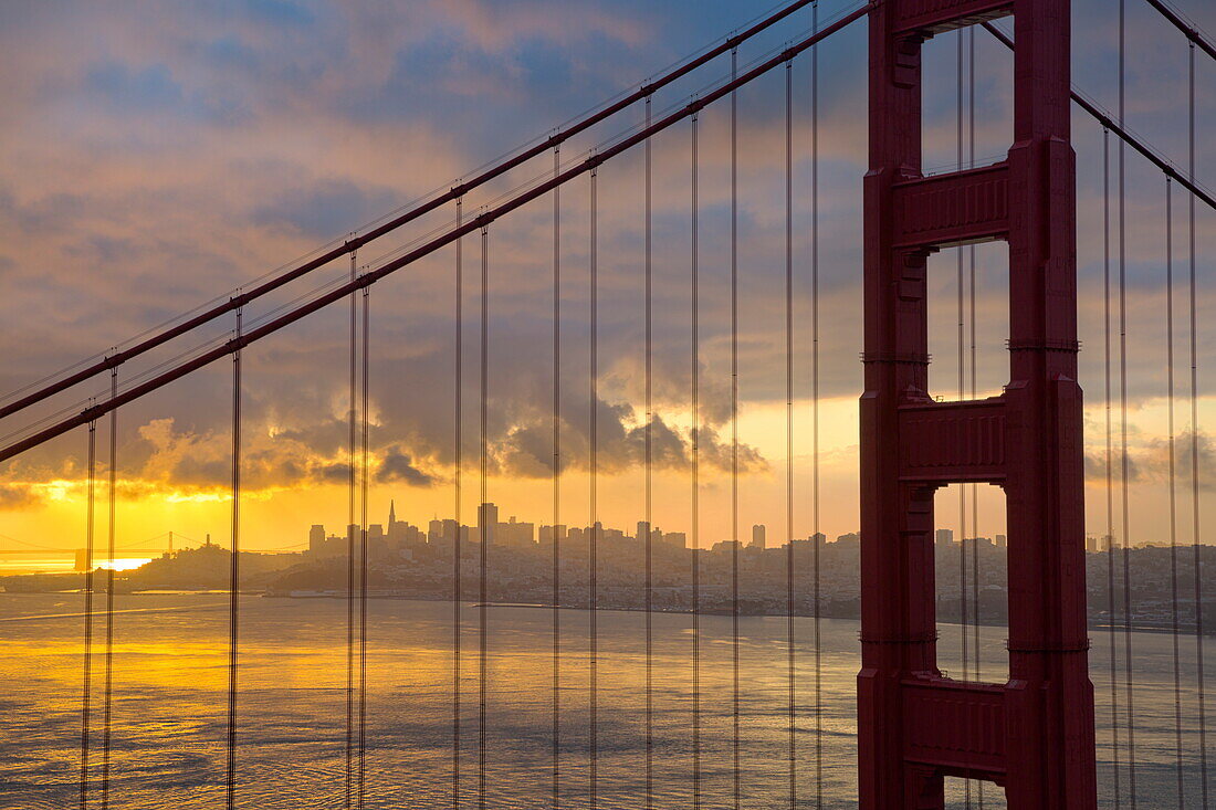 Golden Gate Bridge at sunrise, San Francisco, California, United States of America, North America