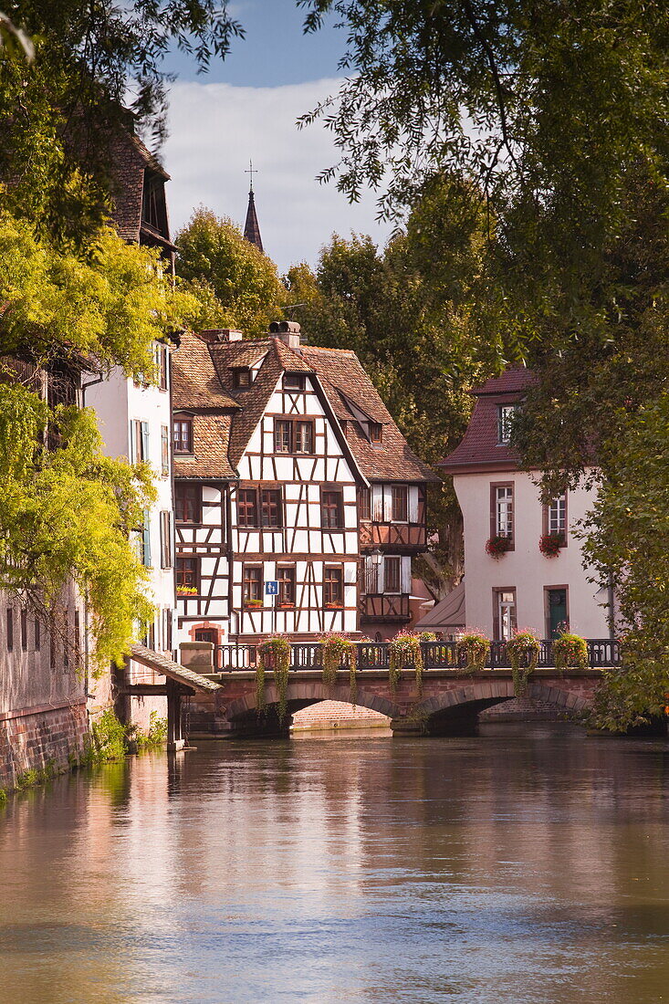 Half timbered houses in La Petite France, Grande Ile, UNESCO World Heritage Site, Strasbourg, Bas-Rhin, Alsace, France, Europe