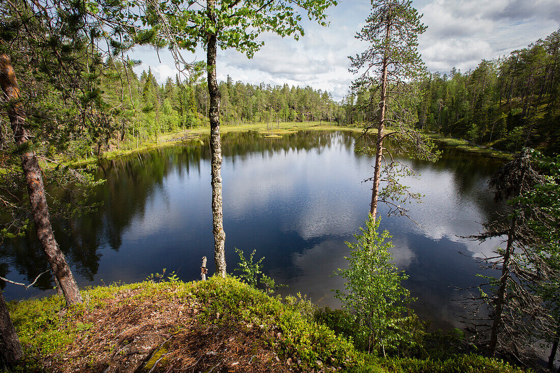 Pyröreälampi See, Nationalpark Oulanka, Nordösterbotten, Finnland
