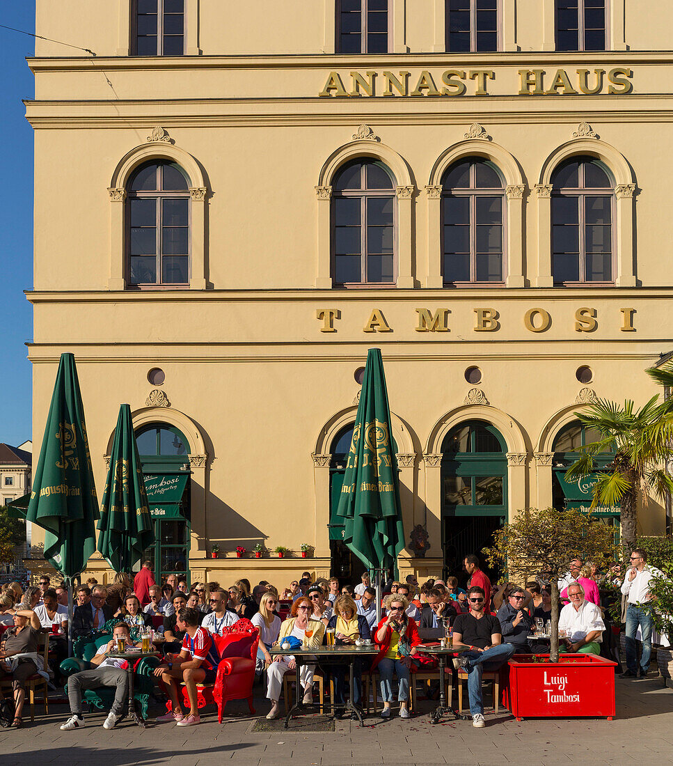 Terrace of Cafes Tambosi, Hofgarten, Munich, Upper Bavaria, Bavaria, Germany