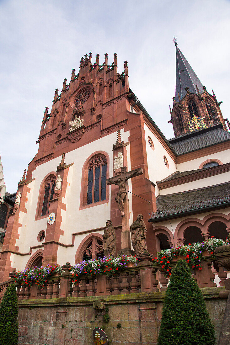 Exterior of the Stiftsbasilika church, Aschaffenburg, Franconia, Bavaria, Germany