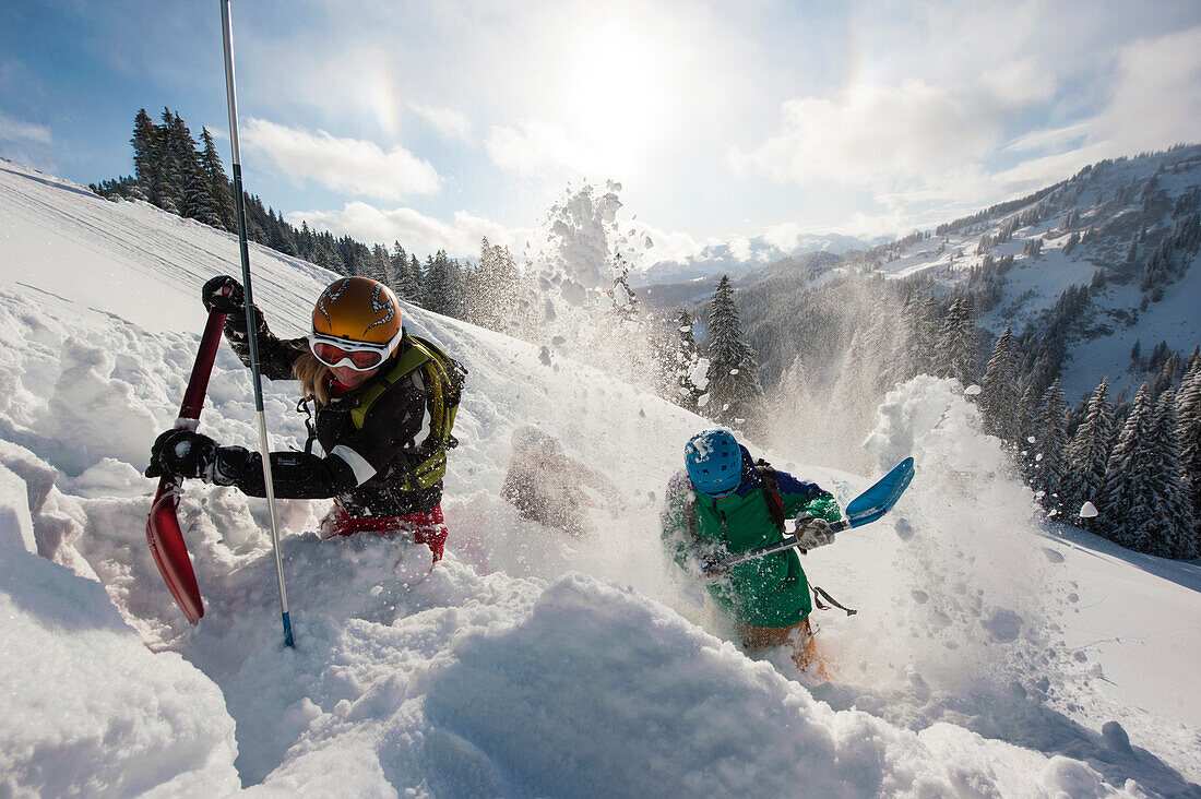 Avalanche course, people digging, Balderschwang, Allgäu, Germany