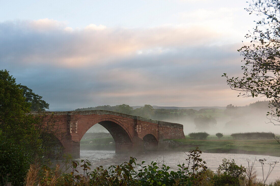 Autumn, early morning, Eden Bridge, Lazonby, Eden Valley, Cumbria, England, United Kingdom, Europe