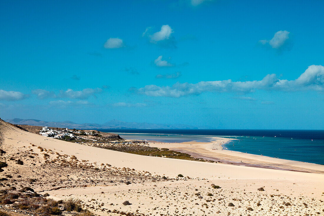 Nehrung, Playa Barca, Playa de Sotavento, Fuerteventura, Kanarische Inseln, Spanien