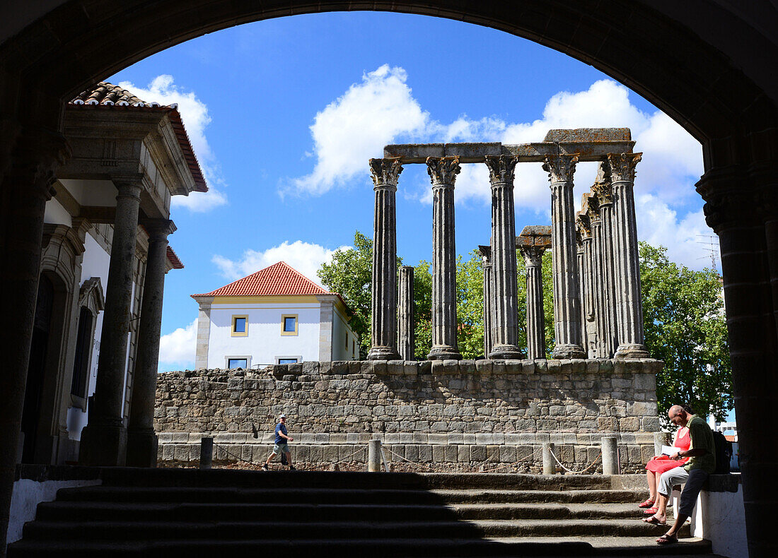 Templo Romano, Evora, Alentejo, Portugal