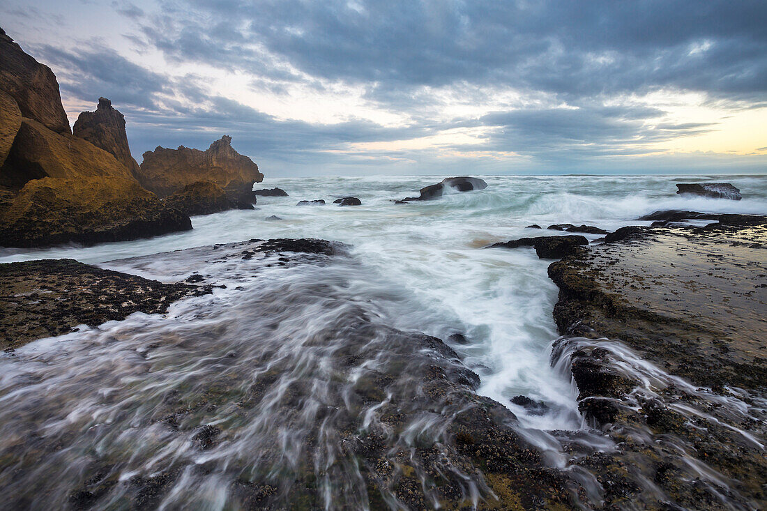 Küstenlandschaft bei Brenton-on-Sea, Indischer Ozean, Knysna, Westkap, Südafrika