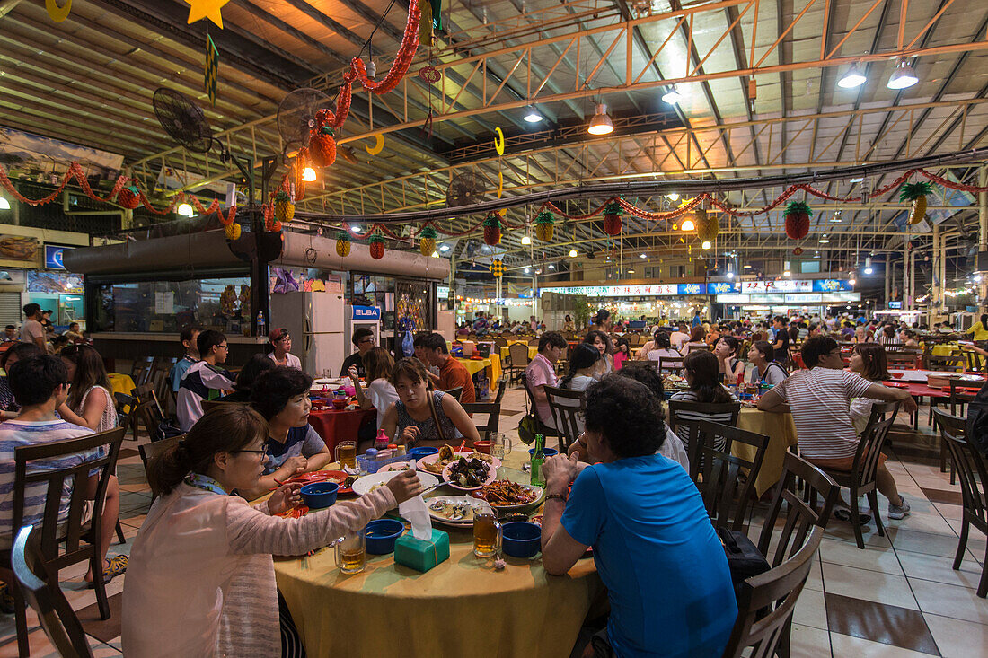 Restauranten-Halle in Kota Kinabalu, Kota Kinabalu, Borneo, Malaysia