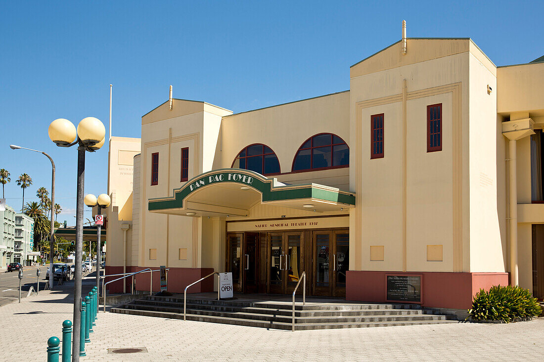 Art Deco Eingang des Pan Pac Foyer, dem Theater von Napier, Napier, Hawke's Bay, Nordinsel, Neuseeland