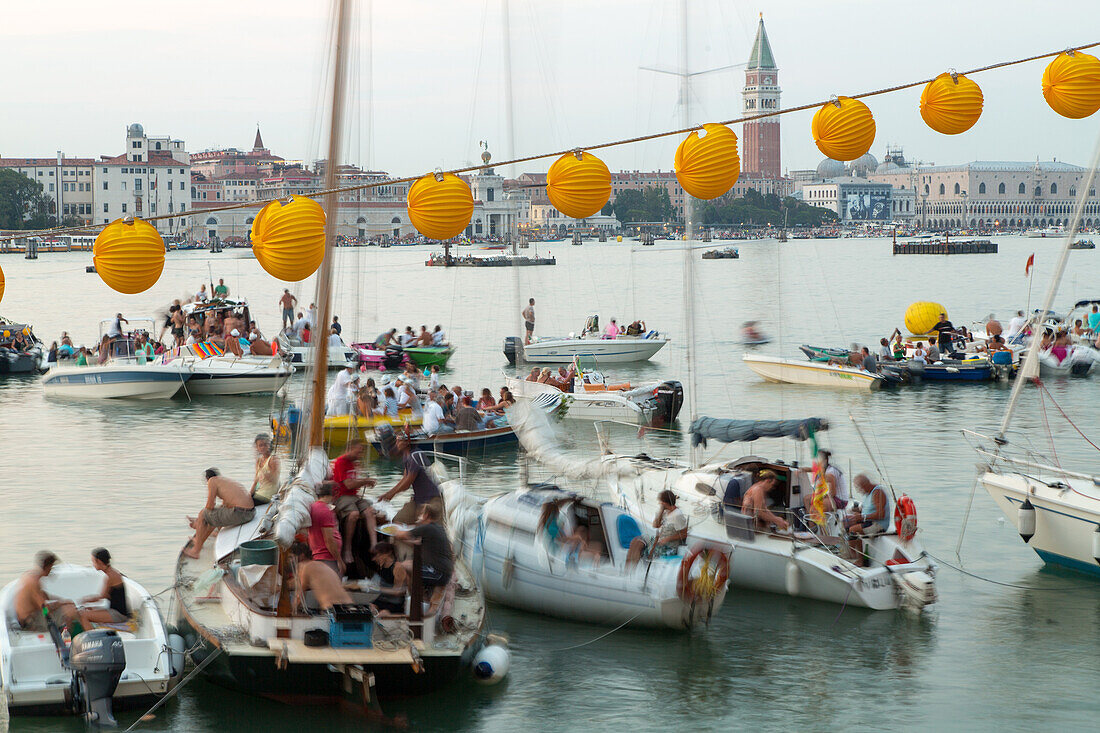 Festa del Redentore, Redentore Feast Day, thanks that the plague ended, pontoon bridge built across Giudecca Canal annually, sunset, 3rd Sunday of July, boats, party, lanterns, Venice, Italy