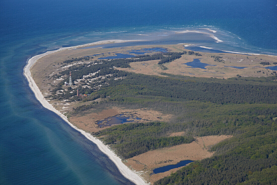 Luftbild vom Darßer Ort, Darß, Nationalpark Vorpommersche Boddenlandschaft, Ostseeküste, Mecklenburg Vorpommern