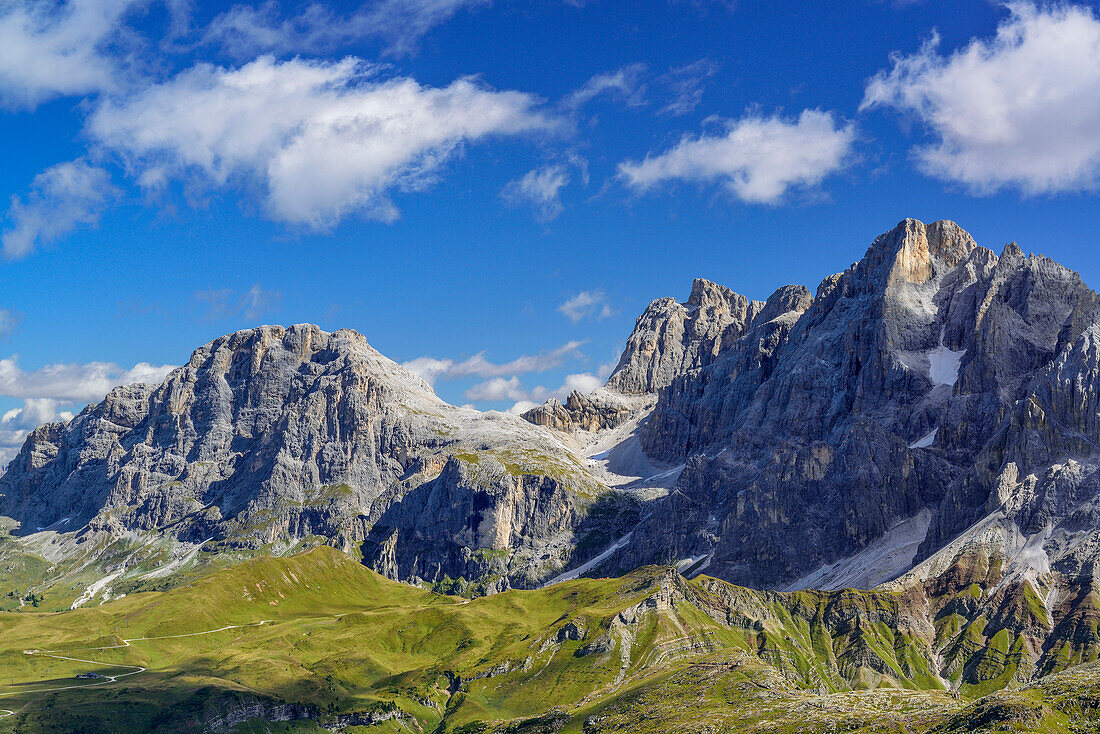 View to Pala with Monte Mulaz and Cima della Vezzana, Trans-Lagorai, Lagorai range, Dolomites, UNESCO World Heritage Site Dolomites, Trentino, Italy