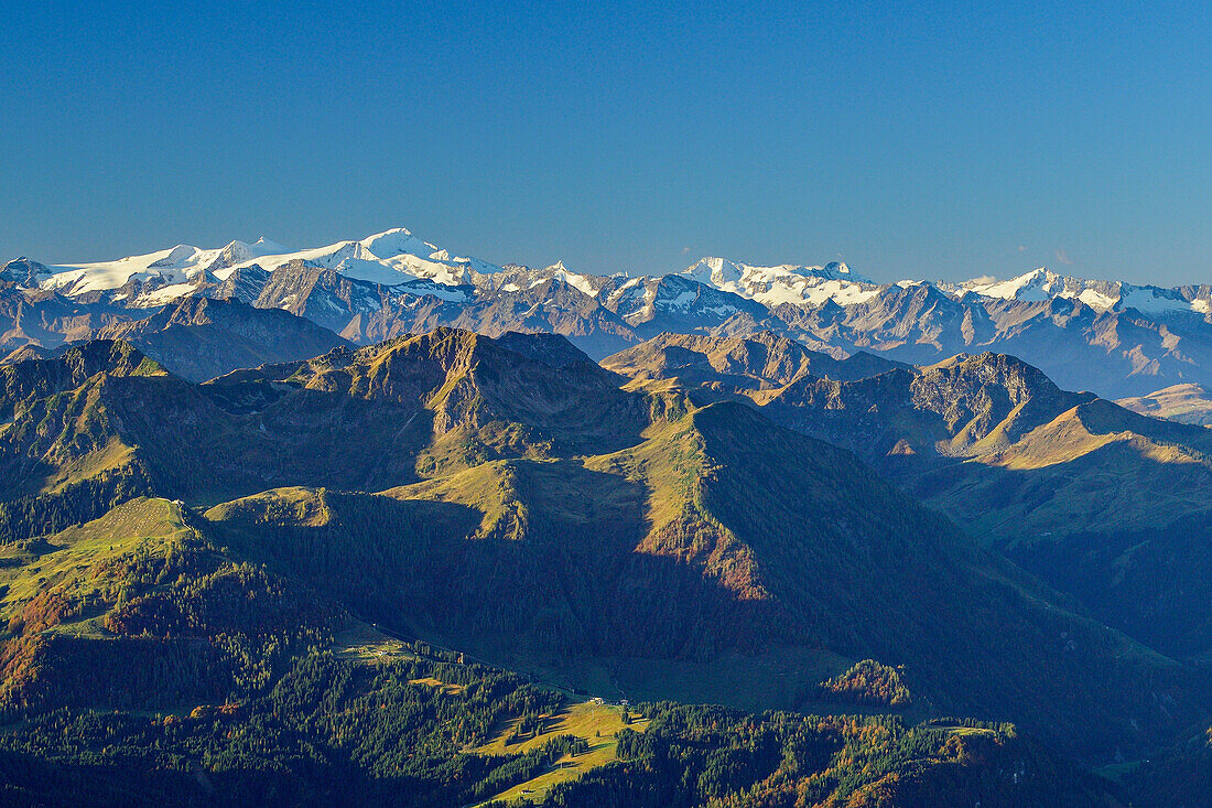 View to Grossvenediger and Hohe Tauern range, Nurracher Hoehenweg, Loferer Steinberge range, Tyrol, Austria