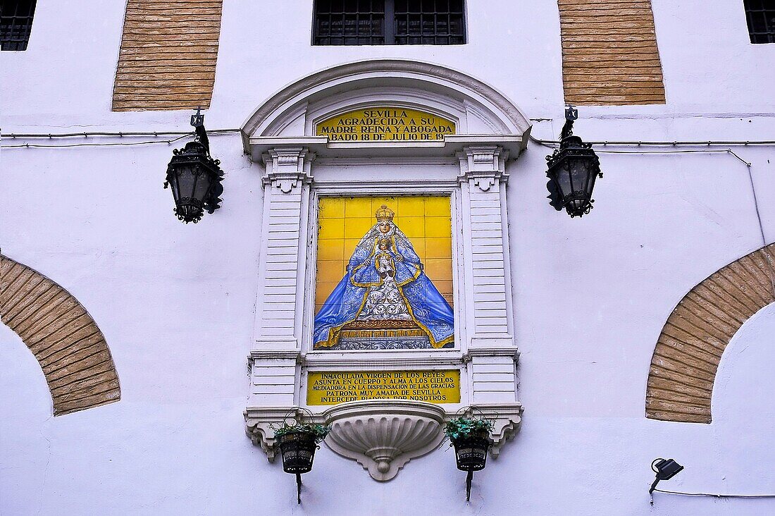 Small chapel of Virgen de los Reyes. Saint of Sevilla. Andalusia. Spain.