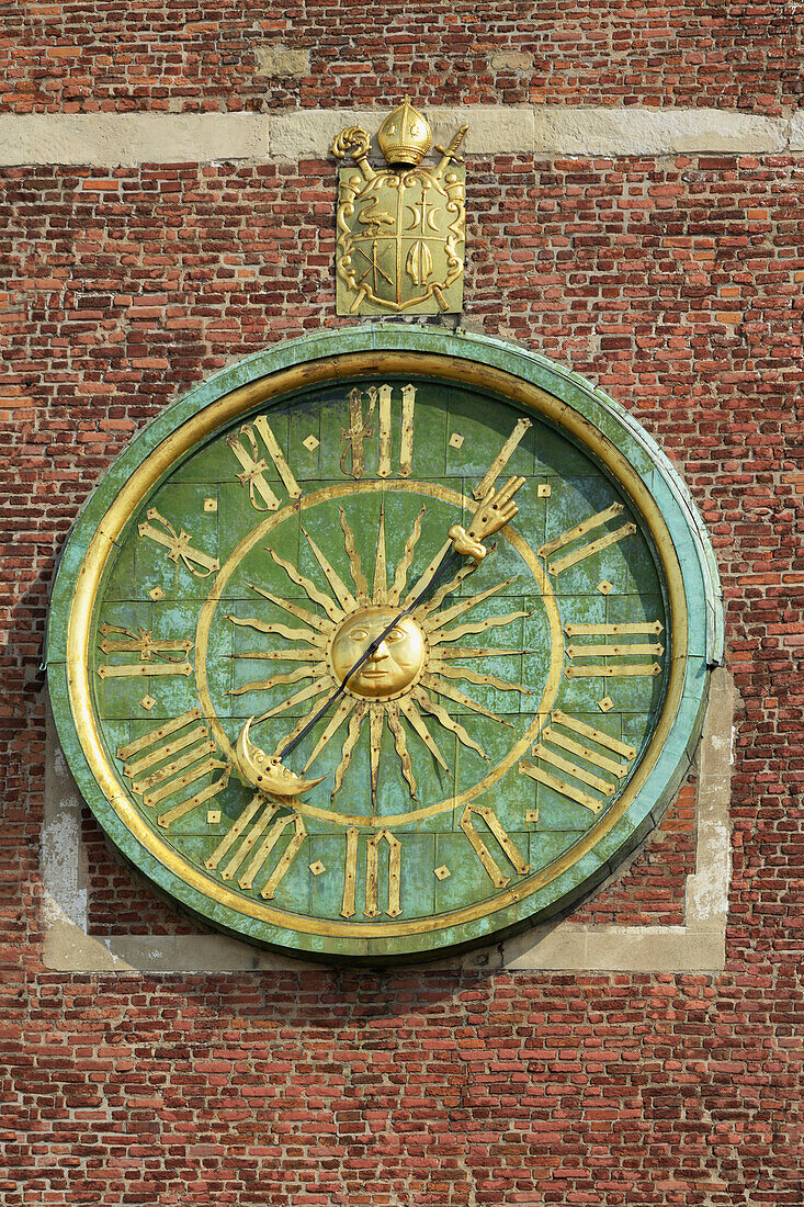 'Clock on clock tower of Krakow Cathedral, Wawel Hill; Krakow, Poland'